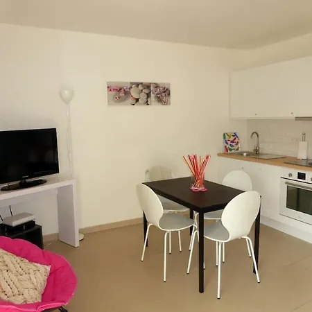 Apartment La Rade