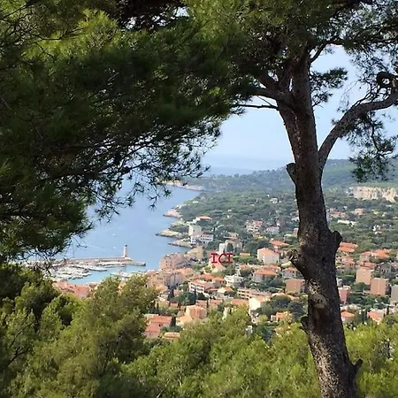 Apartment La Rade